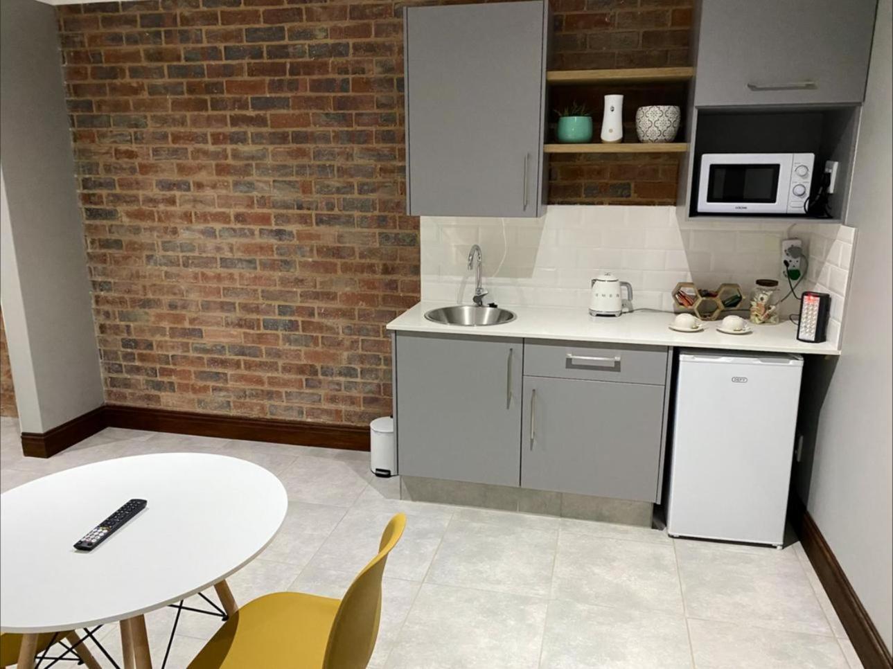 Staysure Guesthouse Alberton Zimmer foto